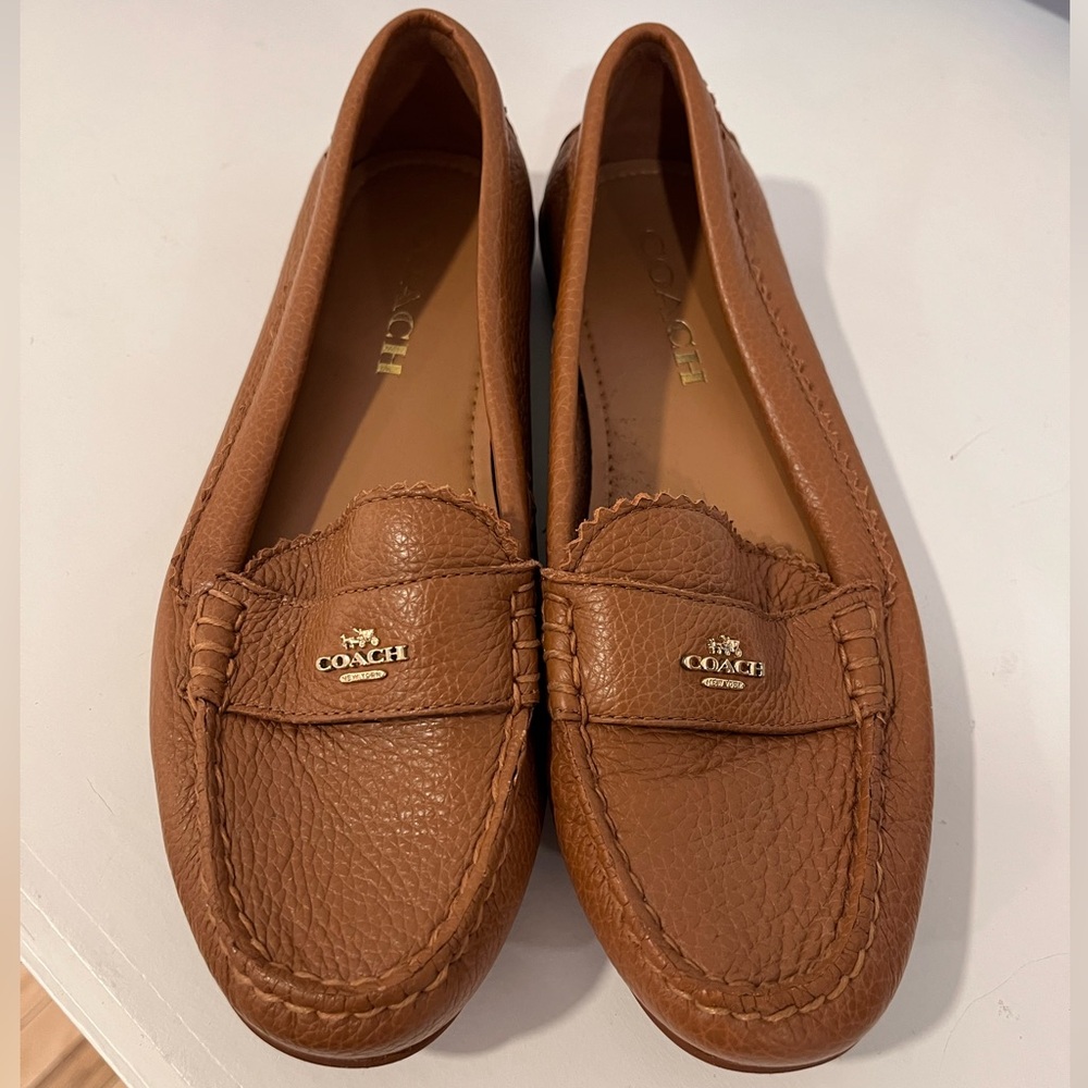 COACH BRITISH TAN PEBBLED LEATHER DRIVING MOCASSIN FLAT LOAFERS women’s Size 6